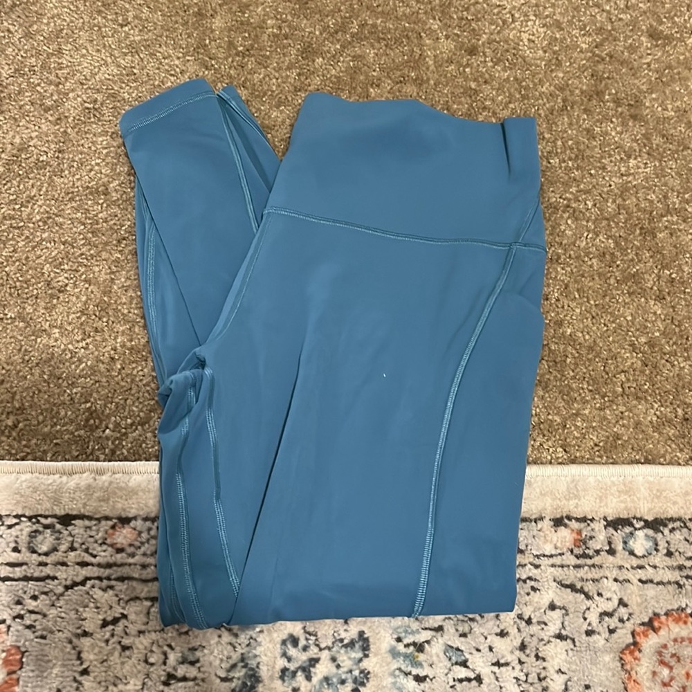 Lululemon Pocket Align Leggings Size 14 25 inch inseam Blue NWOT